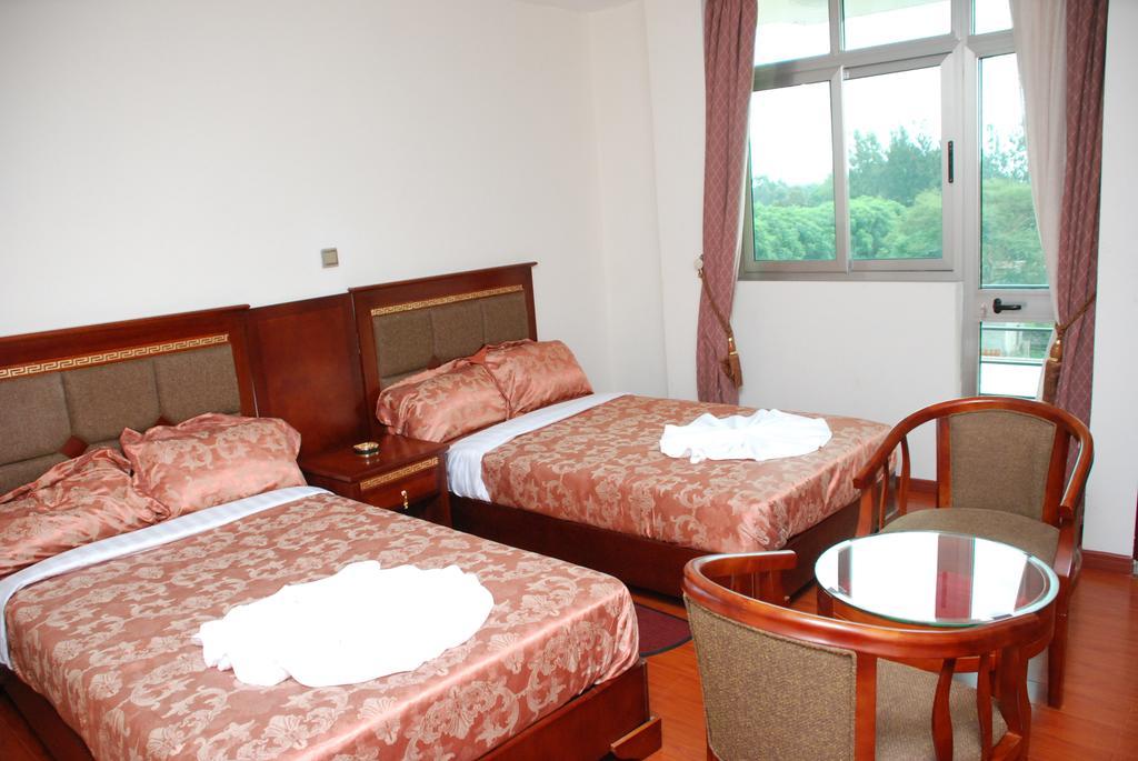 Addis Amba Hotel 바히르 다르 외부 사진
