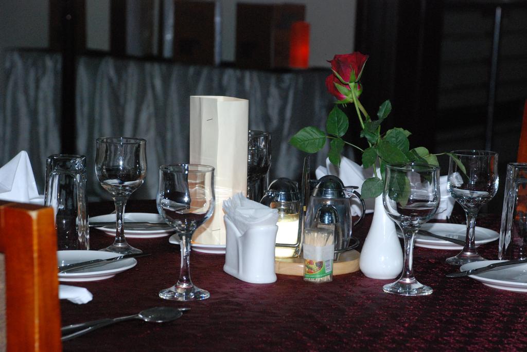 Addis Amba Hotel 바히르 다르 외부 사진