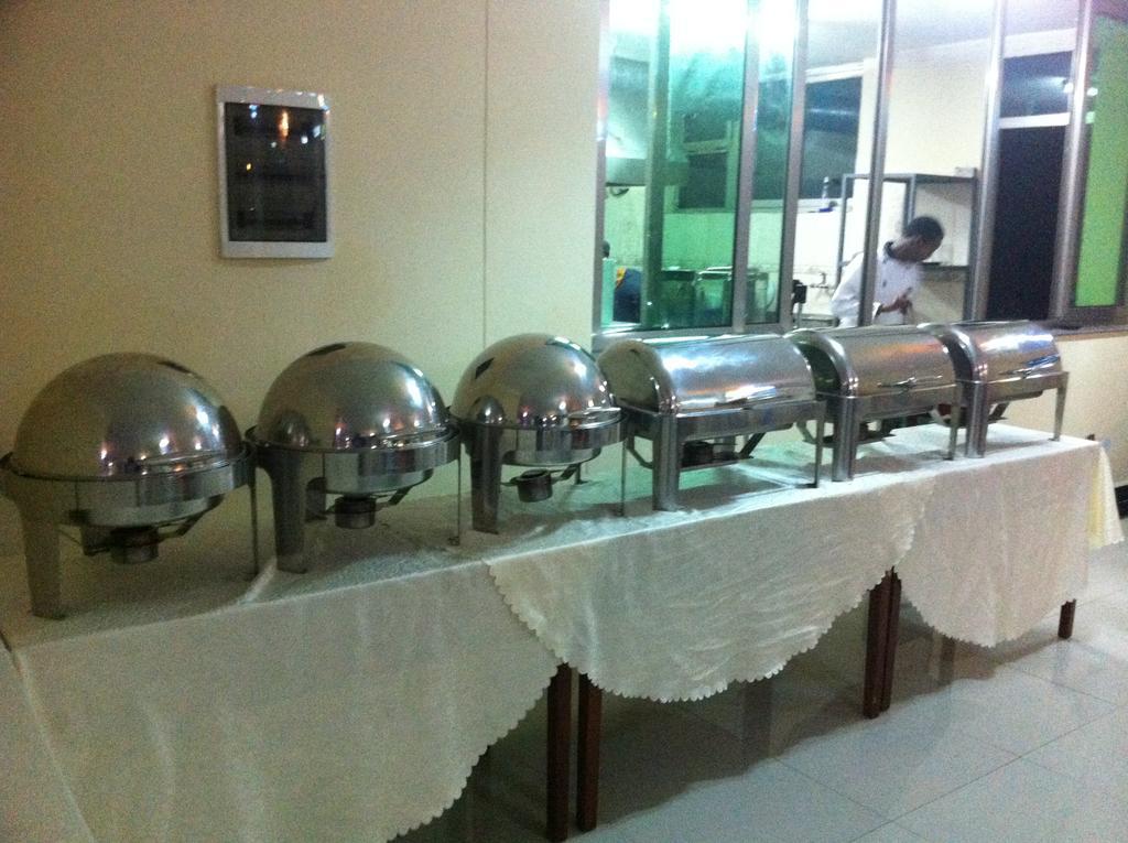 Addis Amba Hotel 바히르 다르 외부 사진