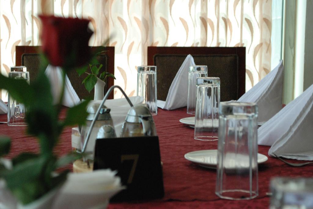Addis Amba Hotel 바히르 다르 외부 사진