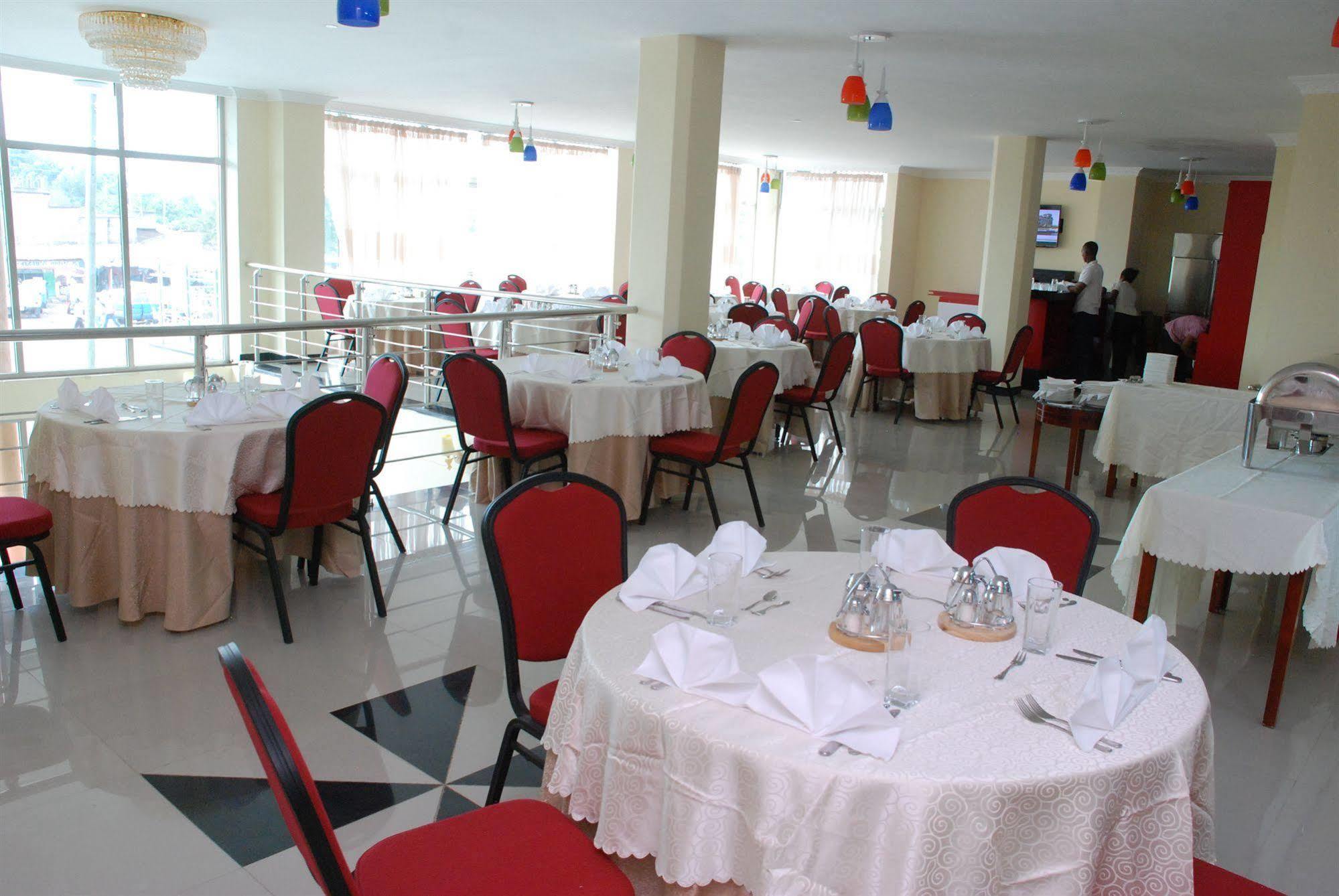 Addis Amba Hotel 바히르 다르 외부 사진